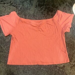 American Eagle Women's cropped  Off-Shoulder Top